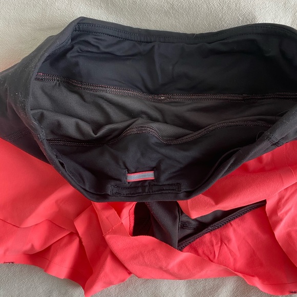 LULULEMON running shorts - Picture 4 of 4